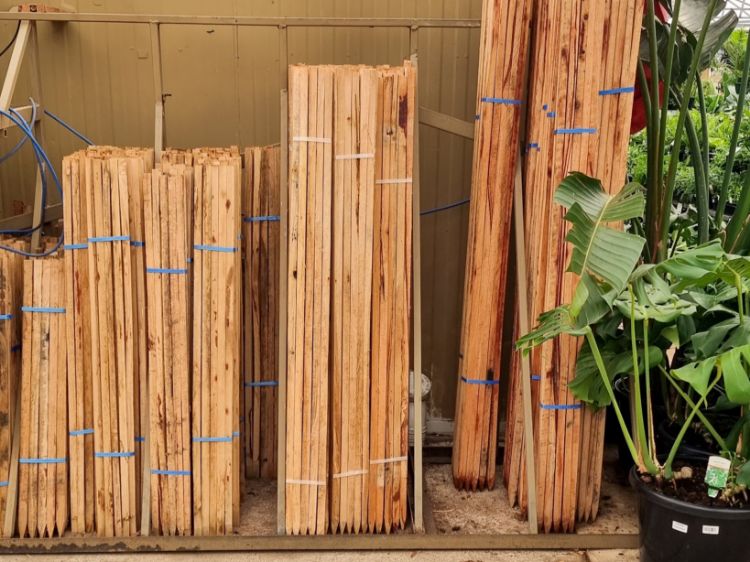 Picture of Hardwood Stake Single